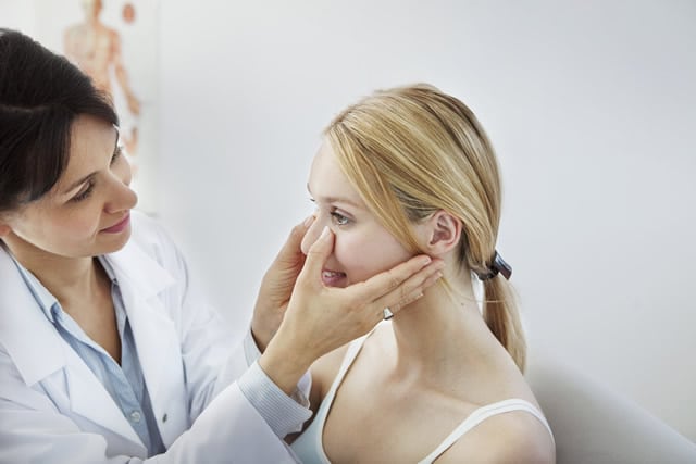 Rhinoplasty, Septoplasty and a Deviated Septum